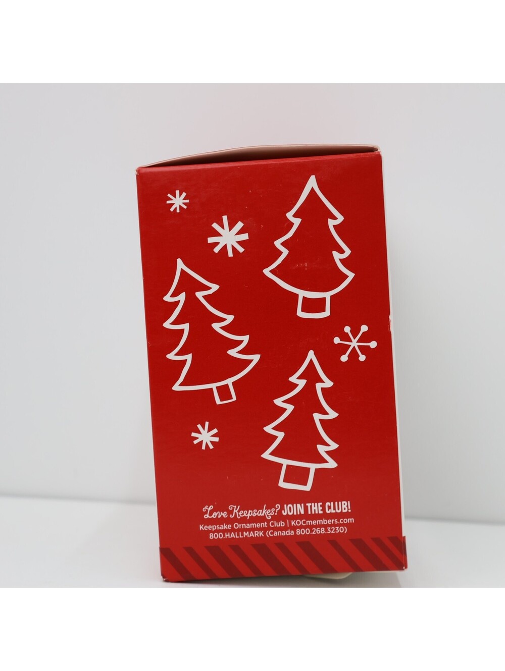 Hallmark Keepsake Marvel Hulk Smash! The Incredible Hulk Christmas Tree Ornament - Picture 2 of 11